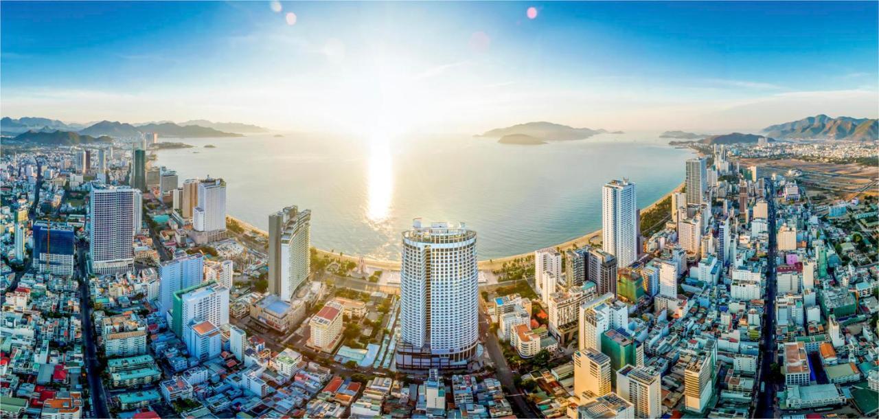 Homie Panorama Beachfront Residences Nha Trang Extérieur photo
